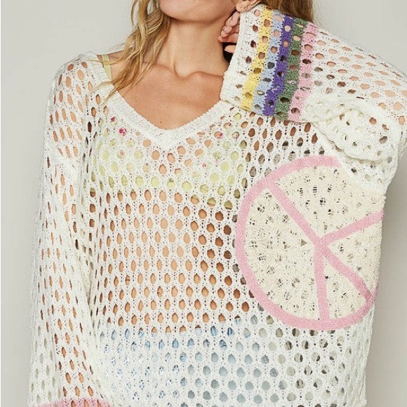 POL Ivory V-Neck Long Sleeve Crochet Peace Thin Sweater Top